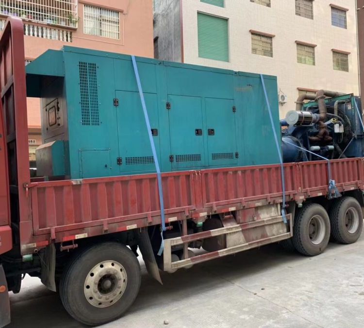 宁强如何在不同负载率下确保 400KW 柴油发电机组的正常运行？